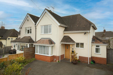 Clibrea, 5 Bromley Road, Ludlow... 3 bed semi