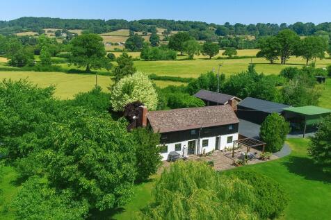 Rose Cottage, Stoke Bliss, Tenbury... 4 bed equestrian property for sale