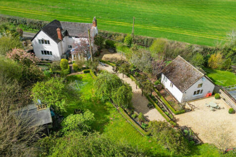 Tanti, Church Lane, Rochford, Tenbury... 3 bed detached house for sale
