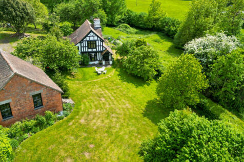 Pool House, Richards Castle, Ludlow... 2 bed detached house for sale
