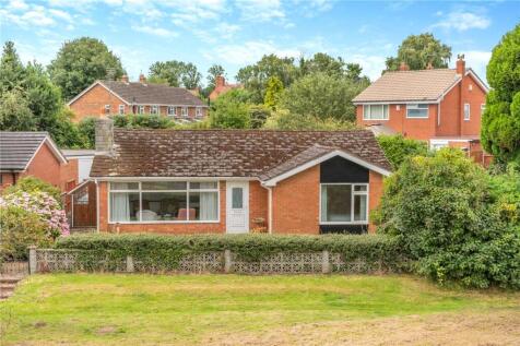 33 Mentone Crescent, Edgmond... 3 bed bungalow for sale
