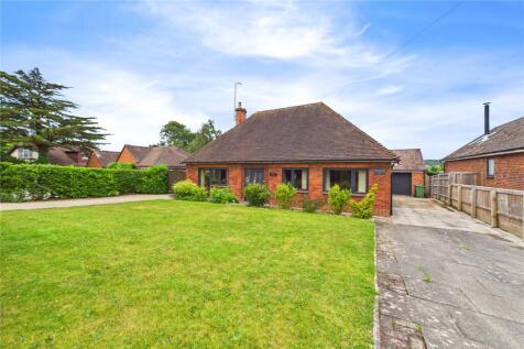 Beech Road, Purley on Thames... 3 bed bungalow for sale