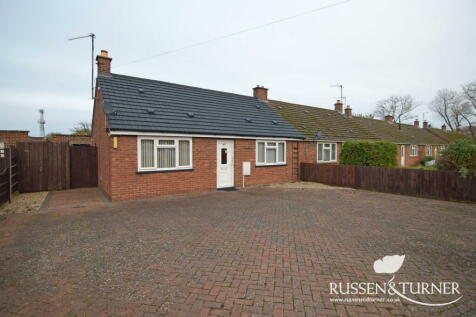 2 bedroom semi-detached bungalow for sale