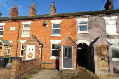 Lutterworth Road, North Kilworth LE17 2 bed terraced house for sale