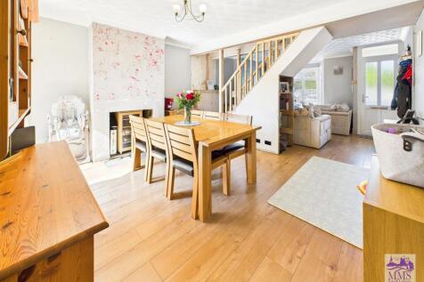 Gravesend Road, Strood 3 bed terraced house for sale
