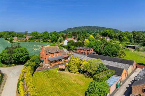 Wilcott Grange, Wilcott, Nesscliffe... 10 bed detached house for sale
