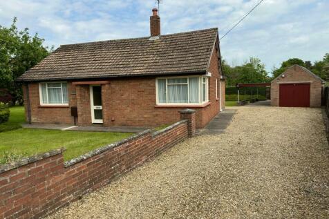 2 bedroom detached bungalow for sale