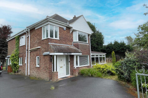 Rangell Gate, Low Fulney PE12 6EW 5 bed detached house for sale