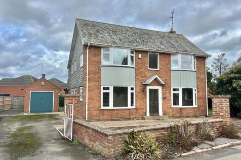 East Street, Crowland 4 bed detached house for sale