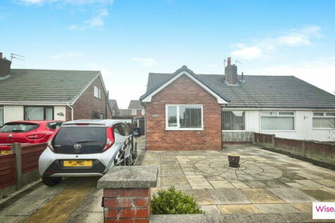 3 bedroom semi-detached bungalow for sale