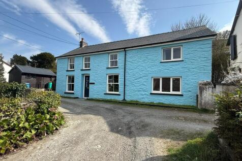 Goginan SY23 3 bed detached house for sale