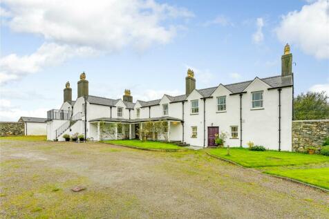 6 bedroom detached house for sale