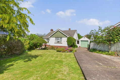 Oak Close, Ottery St. Mary, EX11 1BB 3 bed detached bungalow for sale