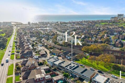Ticehurst Road, Brighton BN2 4 bed terraced house for sale