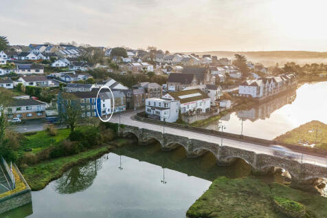 1 Egloshayle Road, Wadebridge 1 bed terraced house for sale