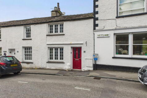 Church Street, Ambleside LA22 2 bed terraced house for sale