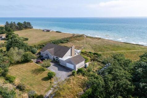 3 bedroom property for sale