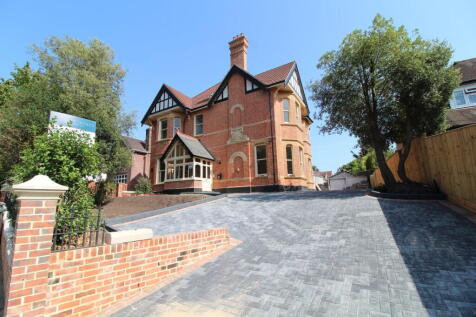 3 bedroom apartment for sale
