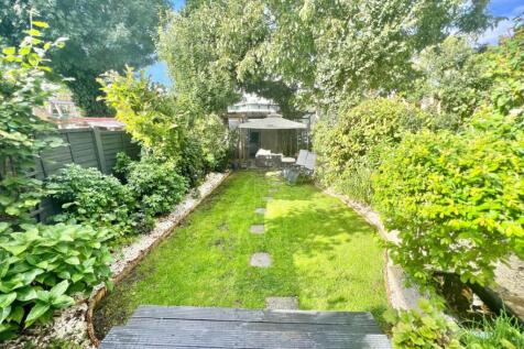 Cromwell Road, Brentwood CM14 3 bed detached house for sale