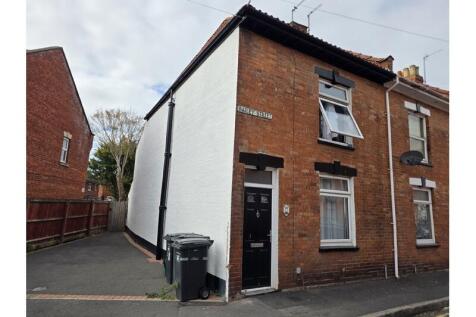 Bailey Street, Bridgwater, TA6 4 bed end of terrace house for sale