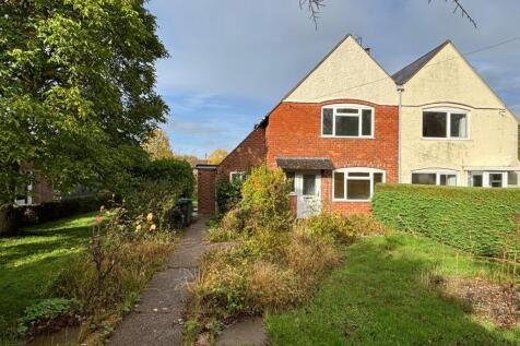 Hill Close, Tewkesbury GL20 3 bed semi