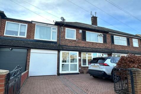 4 bedroom semi-detached house for sale