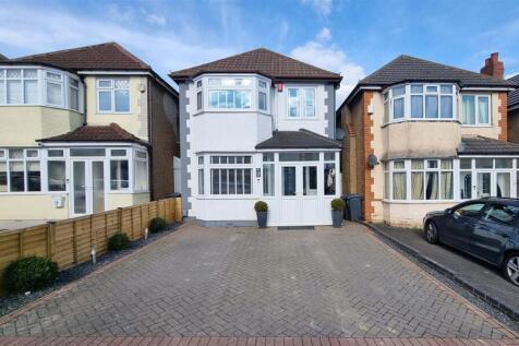 Myrtle Avenue, Kings Heath, Birmingham 3 bed detached house for sale