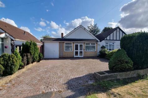 2 bedroom semi-detached bungalow for sale
