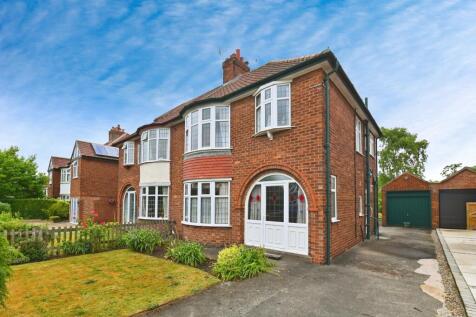 Beckfield Lane, North Yorkshire YO26 3 bed semi