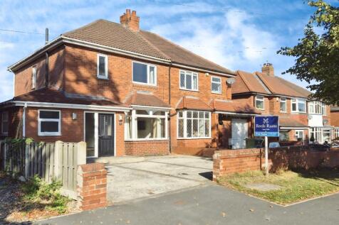 Beckfield Lane, North Yorkshire YO26 3 bed semi