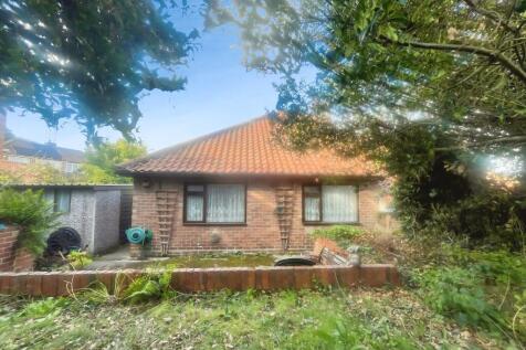 Dilys Grove, North Yorkshire YO26 2 bed bungalow for sale