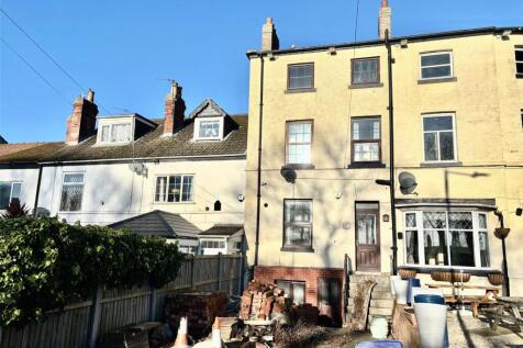 Hook Road, Goole DN14 4 bed terraced house for sale