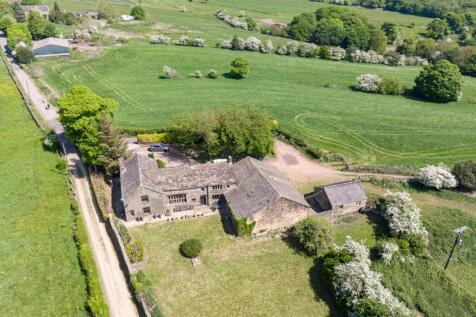 Shelf, West Yorkshire HX3 4 bed detached house for sale