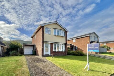 Eglinton Avenue, North Yorkshire TS14 4 bed detached house for sale