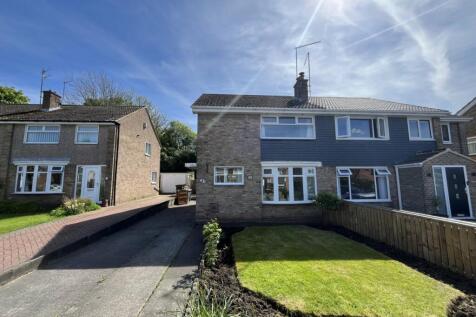 Rievaulx Way, North Yorkshire TS14 3 bed semi