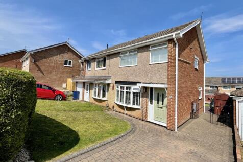 Aldenham Road, North Yorkshire TS14 3 bed semi