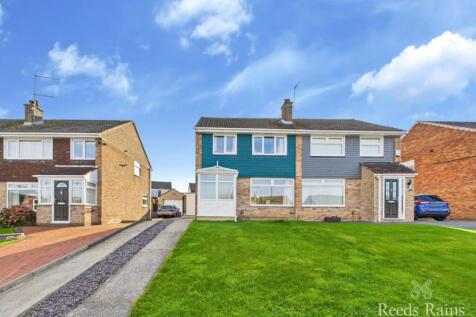 Byland Close, North Yorkshire TS14 3 bed semi