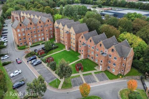 Tapton Lock Hill, Derbyshire S41 2 bed penthouse for sale