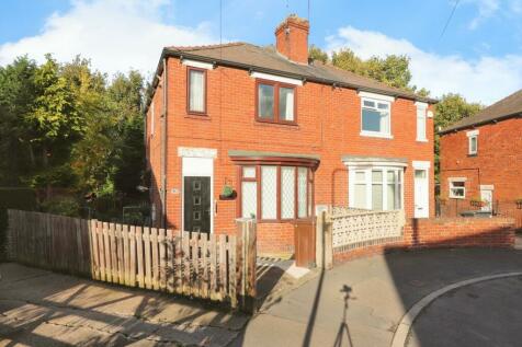 2 bedroom semi-detached house for sale