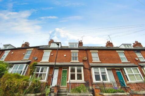 Highfield Place, South Yorkshire S2 2 bed terraced house for sale