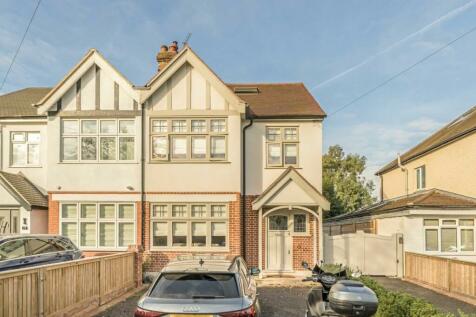 4 bedroom semi-detached house for sale