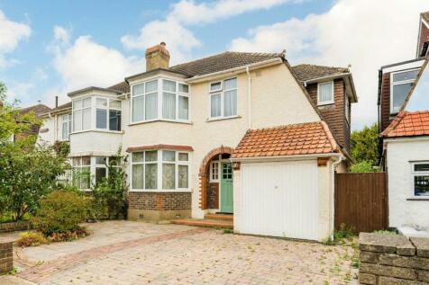 4 bedroom semi-detached house for sale