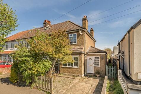 Tolworth Road, Surbiton KT6 2 bed semi