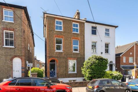 1 bedroom flat for sale