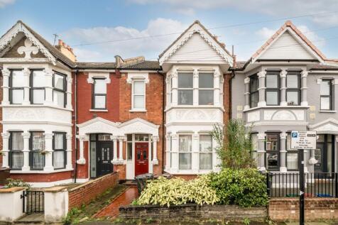 Avonwick Road, Hounslow TW3 4 bed terraced house for sale