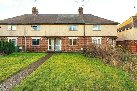 London Road, Towcester... 3 bed terraced house for sale