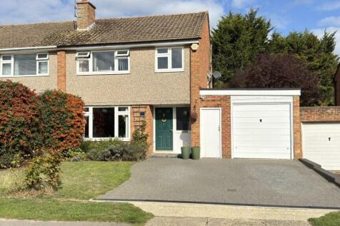 Caldbeck Drive, Reading RG5 3 bed semi