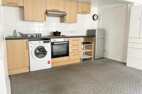 1 bedroom flat for sale