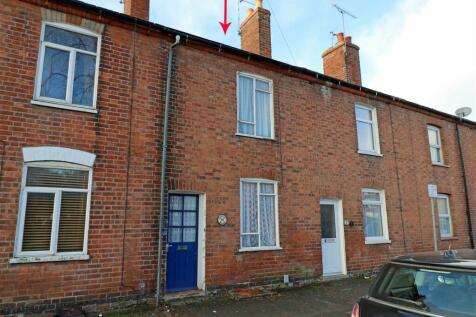 Lakin Road, Warwick 2 bed terraced house for sale