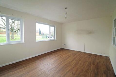Crane Close, Woodloes Park, Warwick 1 bed flat for sale